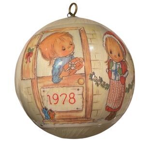 1978 Hallmark Betsey Clark Christmas Ornament